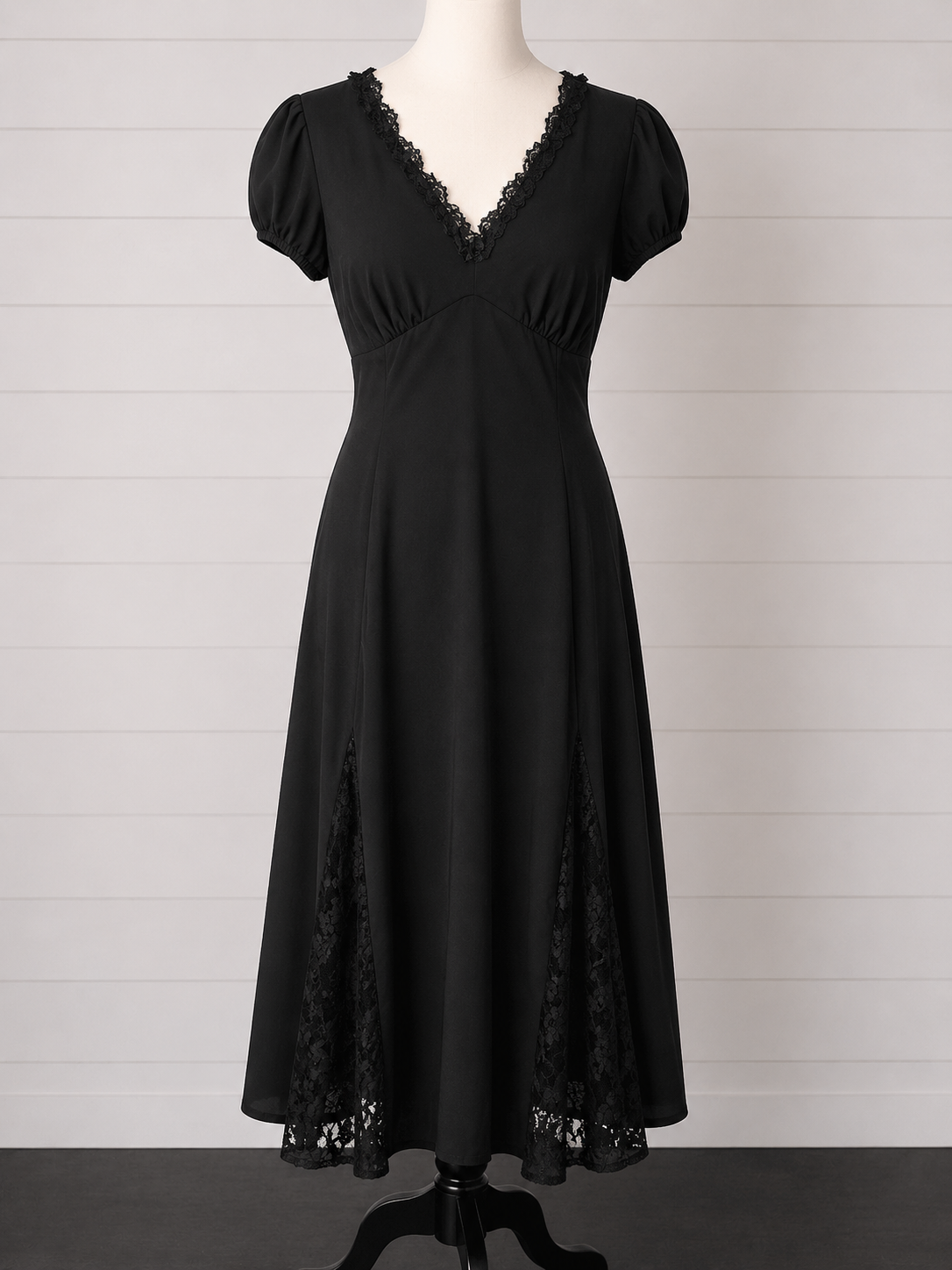 Hell Bunny Edith Maxi Dress BNWT Size M UK 12 Gothic Lace