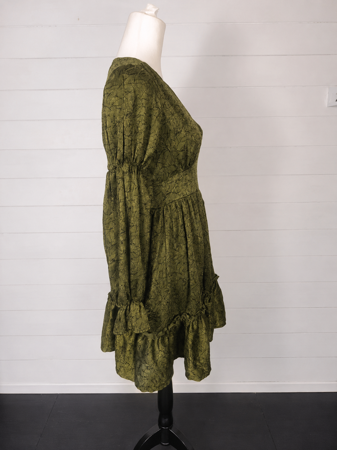 Disturbia Green Gothic Jacquard Ruffle Smock Mini Dress UK 8